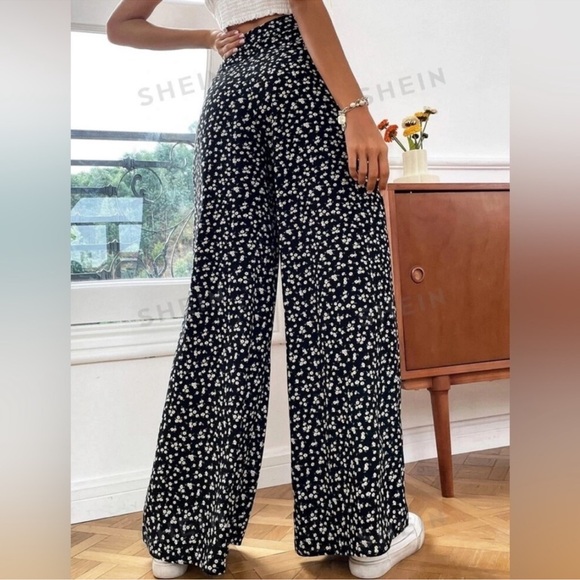 Ditsy Floral Wide Leg Pants Women's Black Side Zip Daisy Print Boho - Picture 2 of 8
